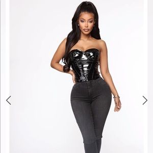 Fashion nova latex stunner corset